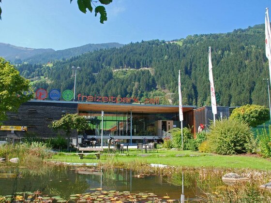 Café-Restaurant im Park